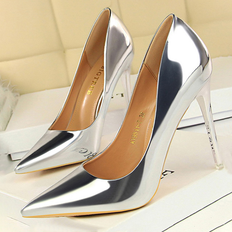 Chính Hãng BIGTREE Giày Người  - đánh giá và giá Shoe Tree